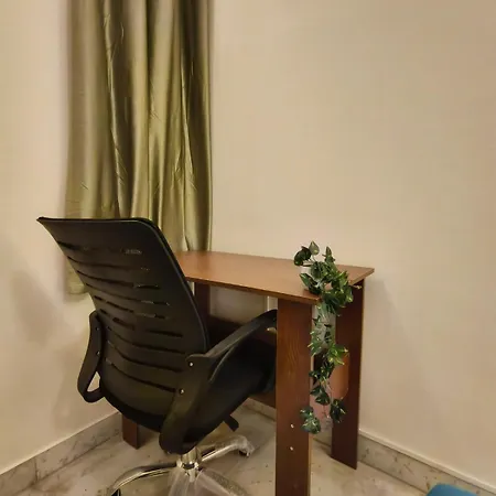 Homestayz Crown Bangalore Exterior photo