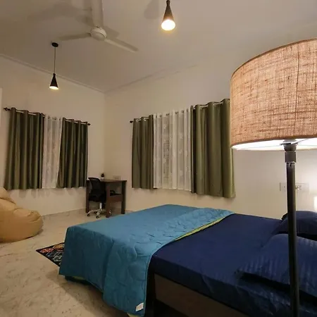 Homestayz Crown Bangalore Exterior photo